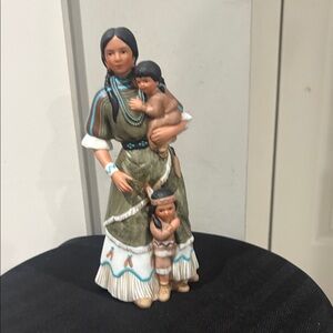 Home Interior Native American Family Figurine, 2002